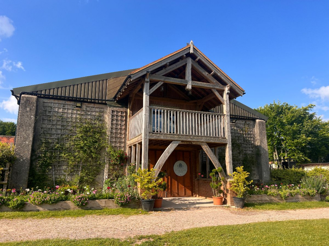 Gallery Item 1 for Cholderton Rare Breeds Farm - Vine View Barn