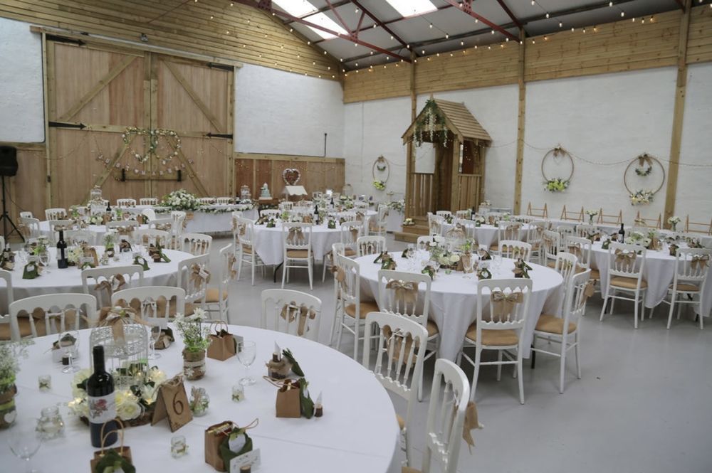 Gallery Item 2 for Cholderton Rare Breeds Farm - Vine View Barn
