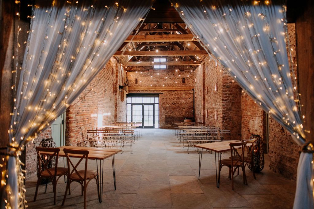 Gallery Item 4 for Riverlands Wedding Barns